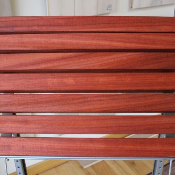 Bardage Claire voie carré en Padouk